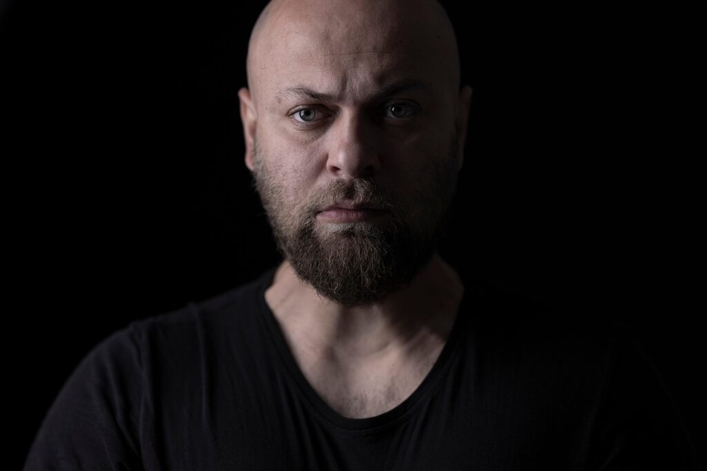 つむじハゲの分け目を反対にすることで改善できる方法は？